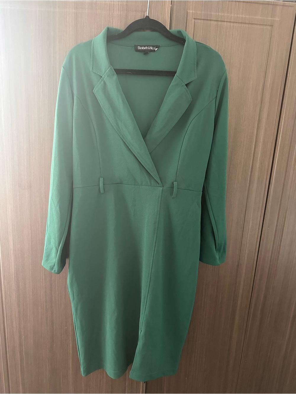 Elizabeth & Nicole xl green dress